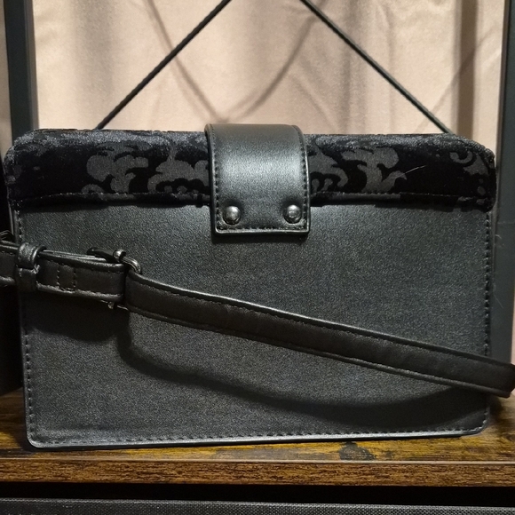 Killstar Velvet Purse - Picture 2 of 7